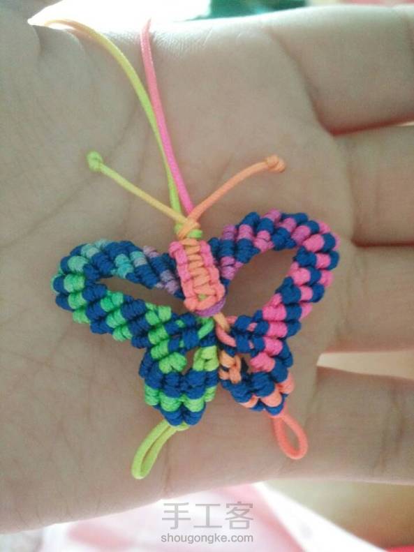 我觉得还是蛮漂亮的，挂在哪儿都是极好的。