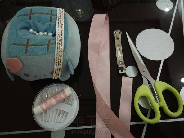 小蝴蝶结虽然不是很如意，但还是挺喜欢这个夹子的，还练就了一手好针线活😂😂😂 第7张