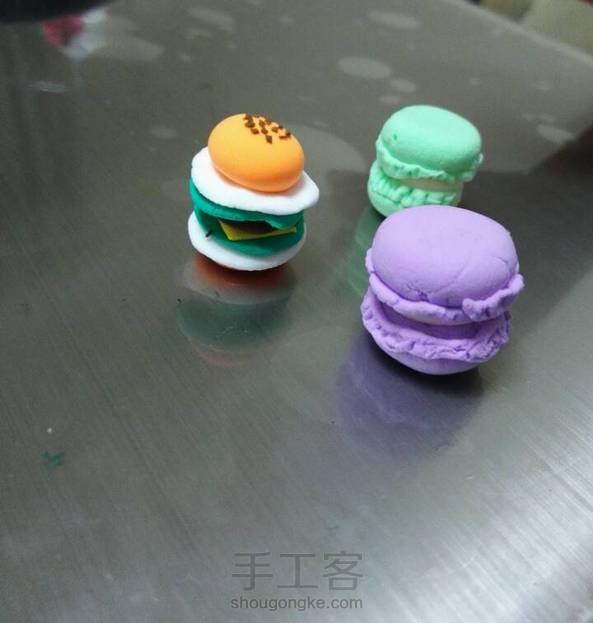 哈哈，我做的马卡龙和汉堡，像吗😊 第3张