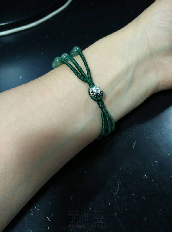 我喜欢这种深一点的油青玉珠，油亮亮的很有质感很耐看 第1张