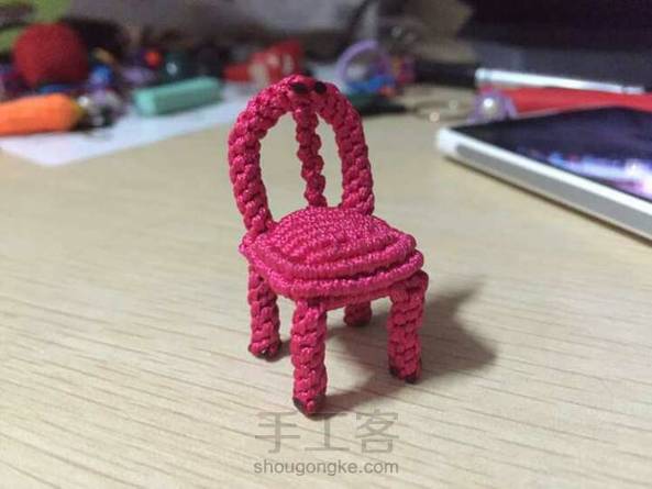 终于做完了，迷你小凳子一把～