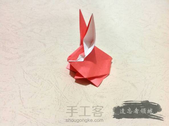 折纸 兔子气球[教程引导]
一纸成型，不剪不切。 第1张