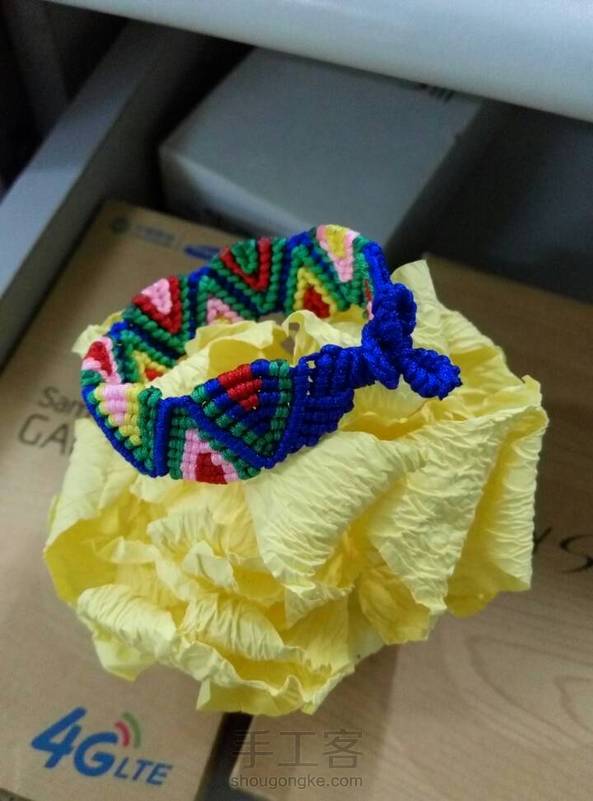 喜欢这个风格的手链已经很久了，只是太懒了一直不想动手，今天终于做出来了。（学习作品） 第2张