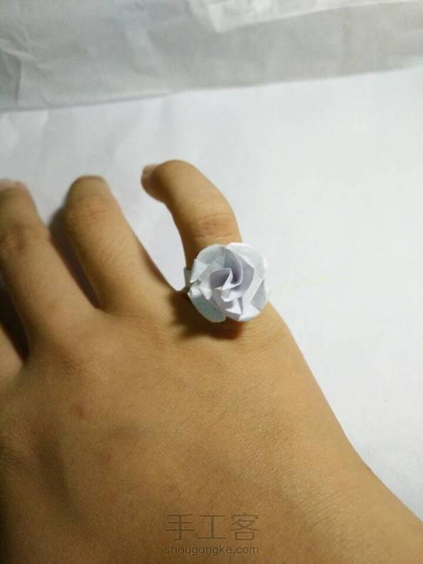 小巧的戒指 第2张