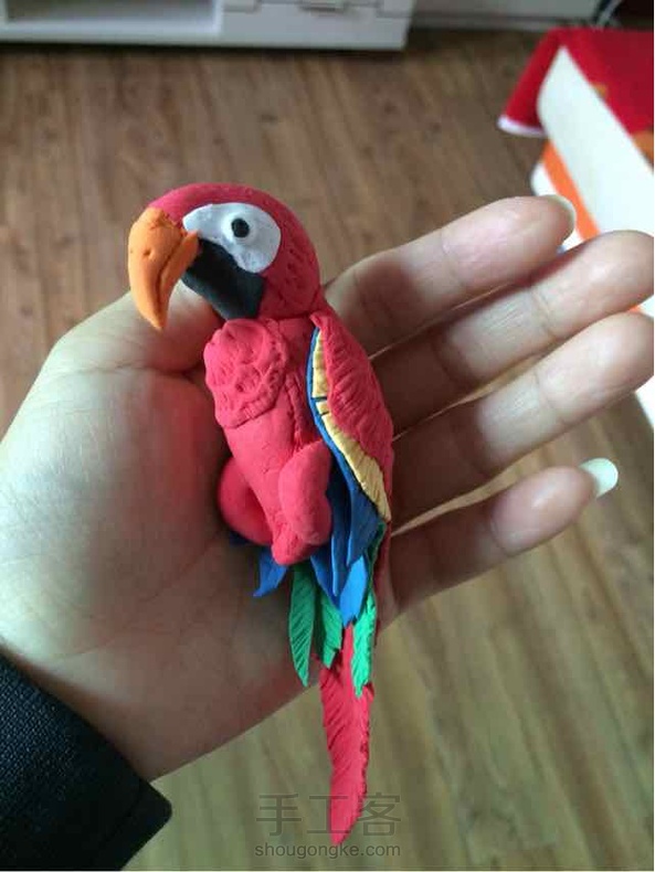 儿子非让我捏，其实好多细节捏的不到位，不过貌似发教程的老师步骤有问题啊！纯属个人意见啊，别喷我！还差爪子没装，先得瑟一下吧！ 第5张