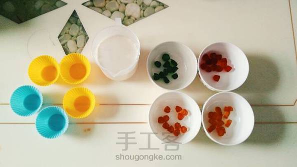 超级简单，好看又好吃软弹细滑的扣扣糖布丁😍第一次就成功啦