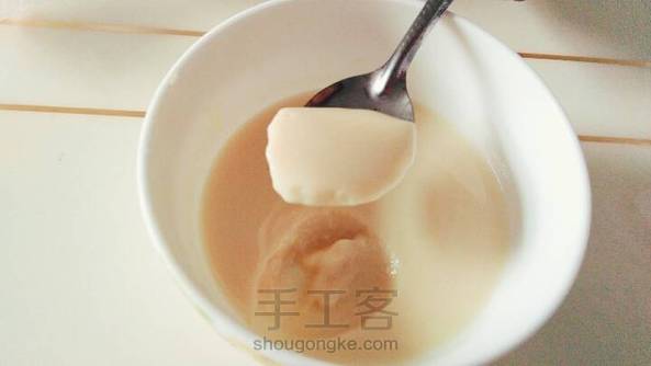 超级简单，好看又好吃软弹细滑的扣扣糖布丁😍第一次就成功啦 第7张
