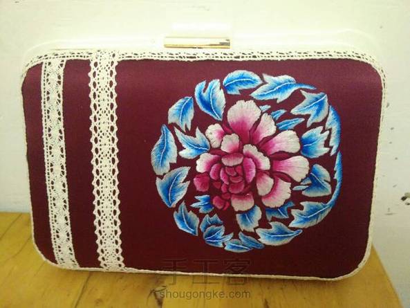 包包完成啦，今天一整天都没休息刚弄完就迫不及待很客友们分享了！我老公都说很好看呢！谢谢“独自旅行”的教程和耐心的解答！ 第3张