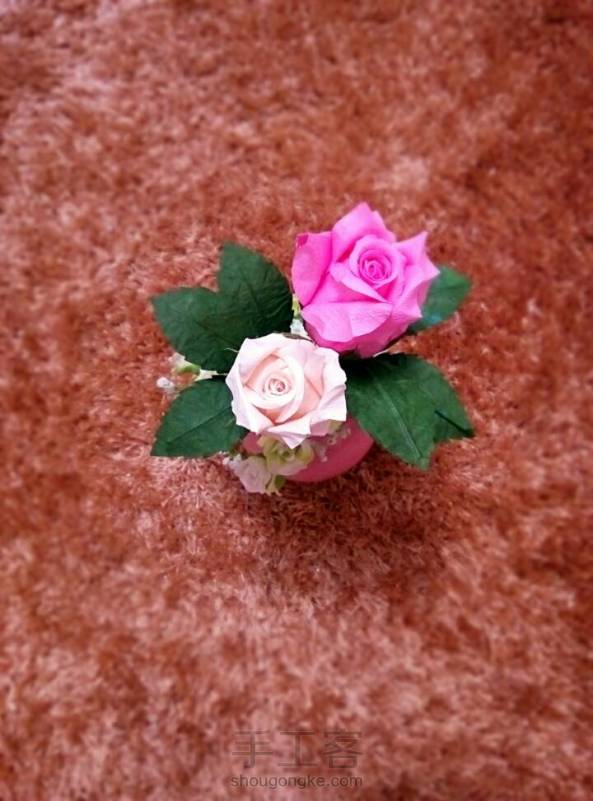 玫瑰花心是超轻粘土哦，买的泡沫花心太小了，就用超轻粘土搓了两个。 第6张