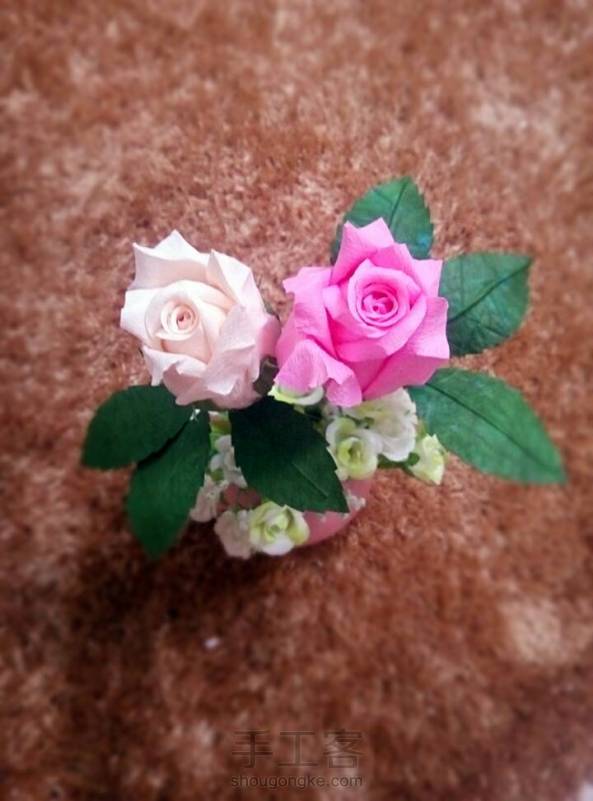 玫瑰花心是超轻粘土哦，买的泡沫花心太小了，就用超轻粘土搓了两个。 第8张