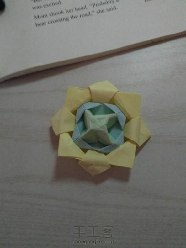 很好看，就是中间那个小零件弄不好