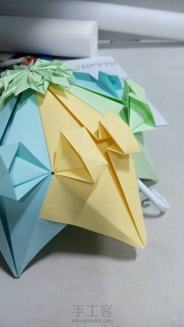 纸棒安不上，纸张颜色也没选好，但好歹做了，给自己点个赞。😁