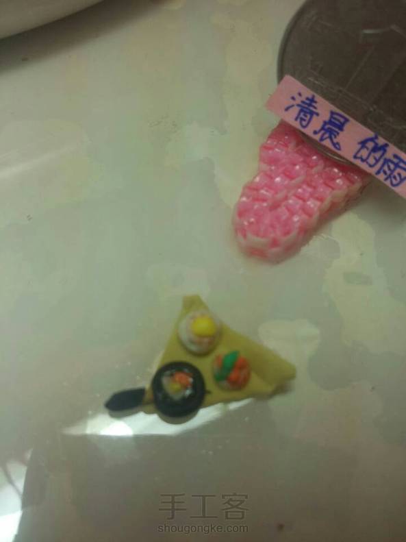 我也不知道为神马要做这么小……😂
手机拍照功能不好啊！