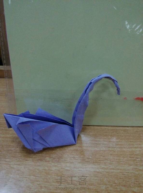 像不像探出脖子的鸡😊