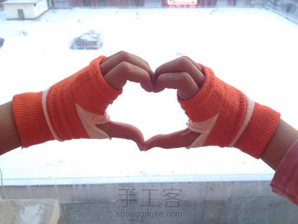 爱上袜子改手套，教程已发