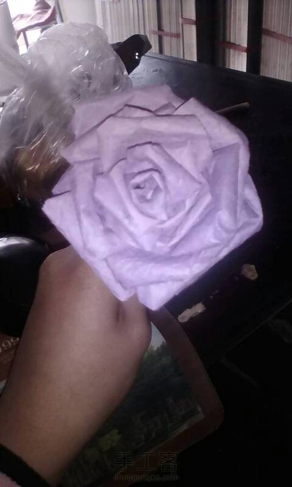 挺漂亮的玫瑰花，而且很简单。😘