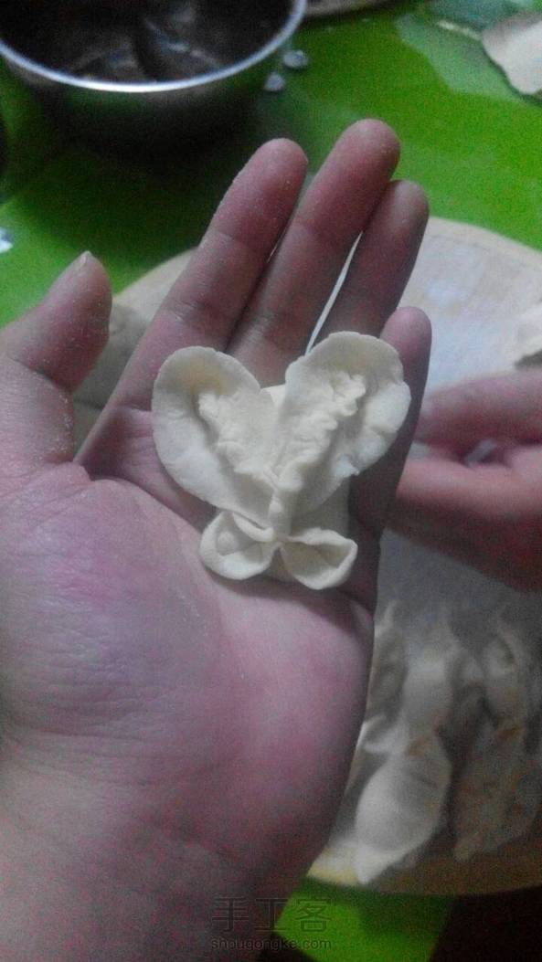 哦厚厚(ﾉ´∀｀)今年大年三十包的吼吼吼