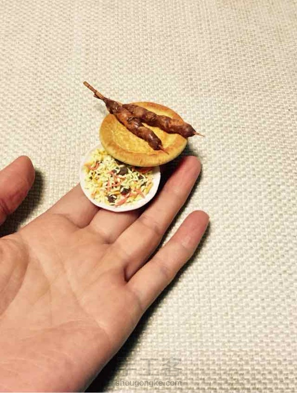 碎肉抓饭的饭粒粘不结实滴了些水，结果水太多啦一盘饭糊成一片…被自己蠢哭了😭😤 第4张
