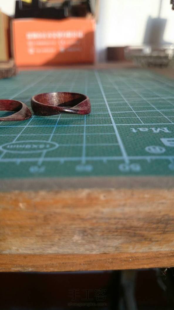 仿制作品，莫比乌斯环 第1张
