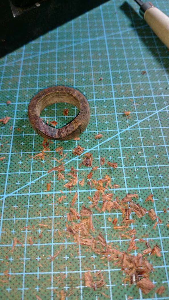 仿制作品，莫比乌斯环 第2张