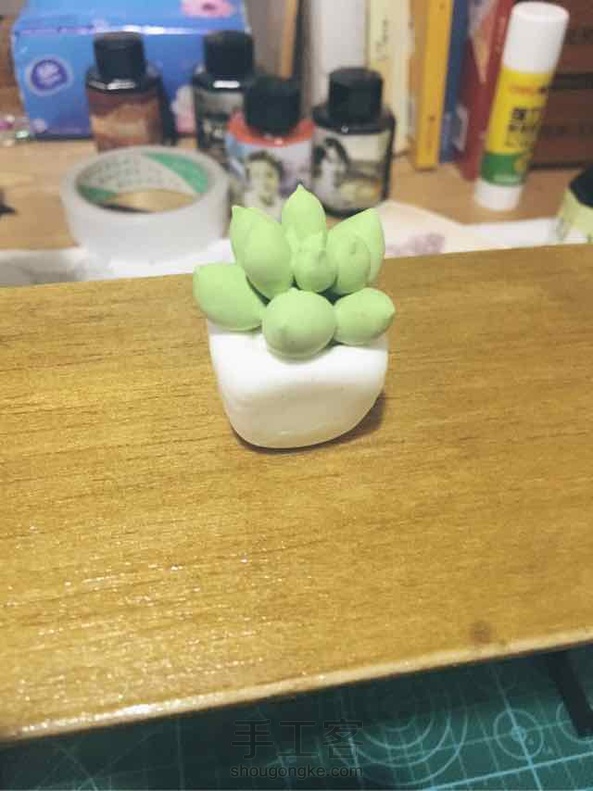 也用了超轻粘土。上色没上好，我尽力了ಥ_ಥ