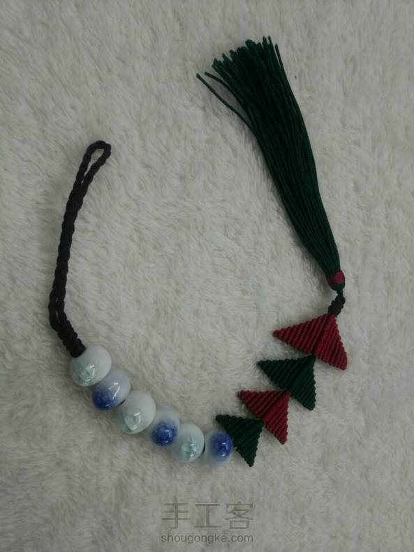 项链没完成，最后加了个流须几颗珠成挂件了，也好看，谢谢了。。。 第1张