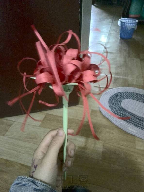 折的好辛苦呀。我咋了八朵花！ 第3张