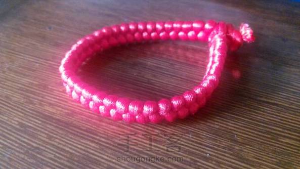 只有大红色的苦逼😔