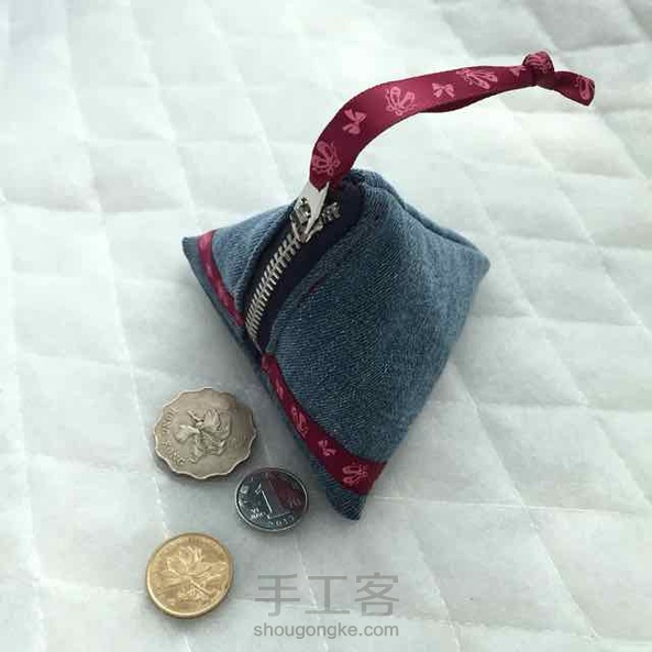 跟着教程学做了一个粽子零钱包，零钱有地方放了。 第2张