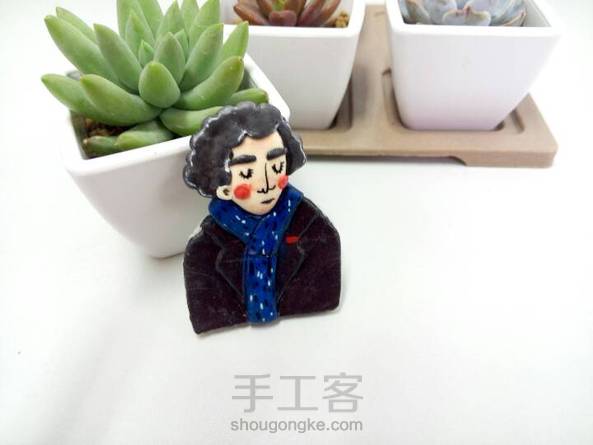 脑子一抽拿超轻做了胸针，下雨天一定不能带出去浪orz……不管怎么说二维比三围立体的好捏好多啊!卷福和花生……捏完很久了，因为想上教程所以拖到现在……终于，教程已传！ 第1张