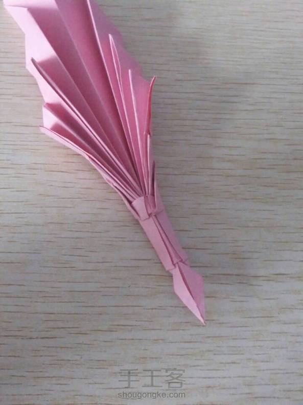 羽毛笔终于折好了