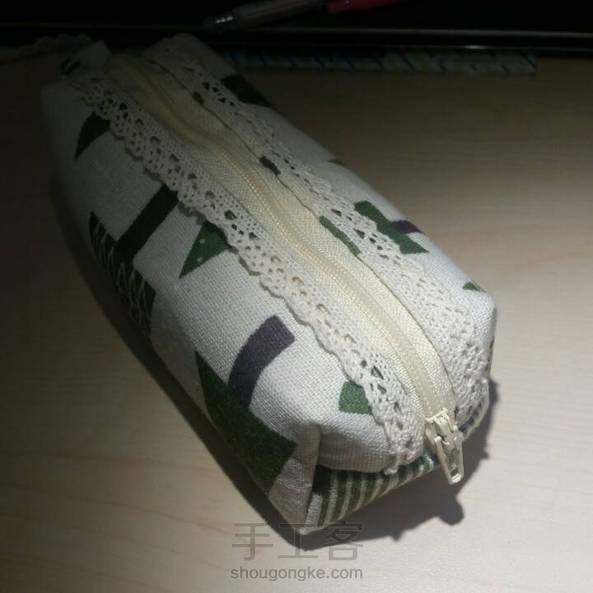大家一定要看好拉链的尺寸啊。。做了一个放不下笔的笔袋表示很绝望呀😢😢😢 第1张