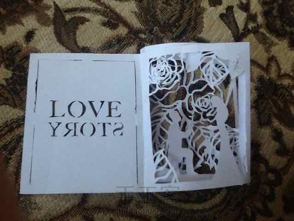 用A4打得连着的四张刻完超小，还被同学无情地戳烂了 第1张