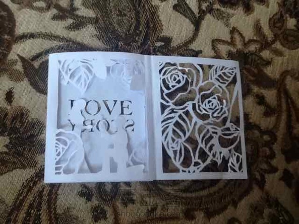 用A4打得连着的四张刻完超小，还被同学无情地戳烂了 第2张