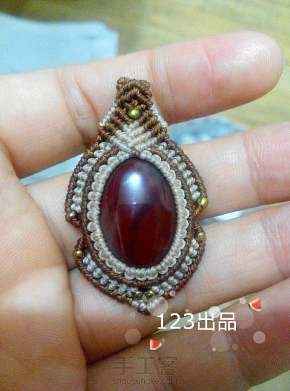 再也不买浅色线了，编完颜色都变了😂