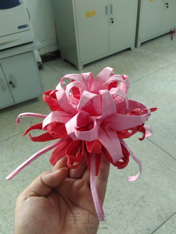 半成品 用十一朵花贴成的 第1张