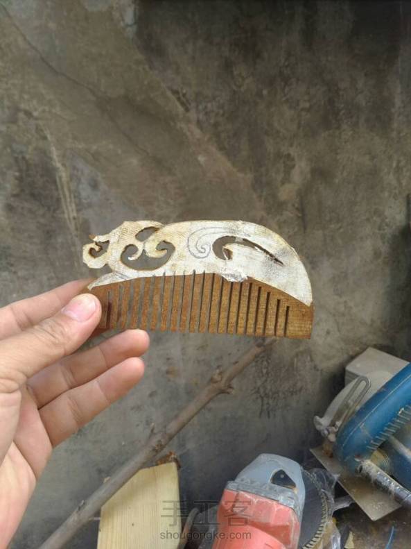 我的第二把木梳，《凤语》，镂空改镶粉！为什么呢！教程里有答案， 第7张