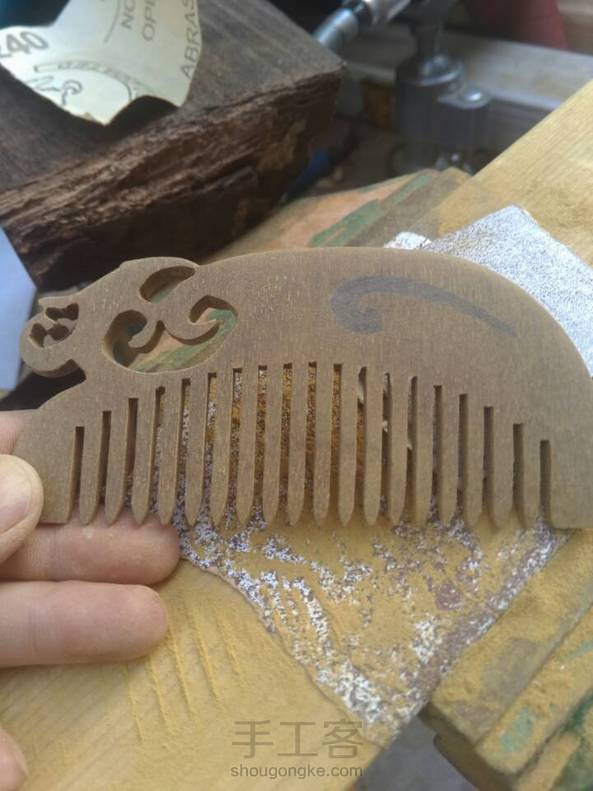 我的第二把木梳，《凤语》，镂空改镶粉！为什么呢！教程里有答案， 第8张