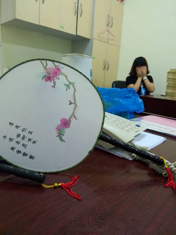 啊哈哈，画小了，当时就发现了，但是懒，就没改。😂😂