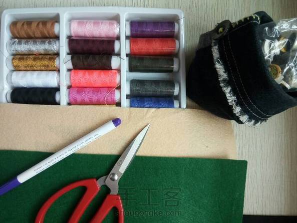 趁着宝宝睡午觉该写论文的时间，却拿来做手工了，菠菜吃多了，脑子生锈了，写不出来，只好做点不动脑子的，无奈…… 第3张