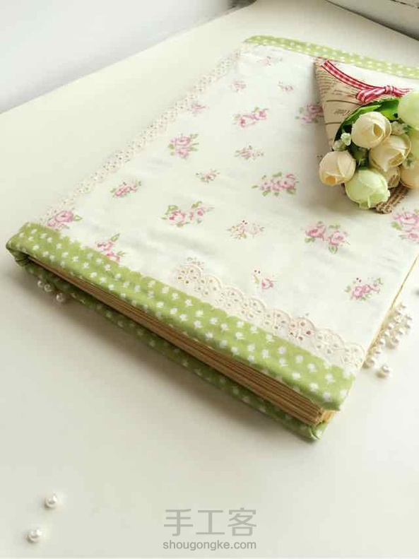 自制牛皮纸本子，使用的材料主要是牛皮纸、纸箱📦、布料，🌸布料可以用壁纸或者包装纸代替。🌺做了教程～希望有喜欢的 第3张