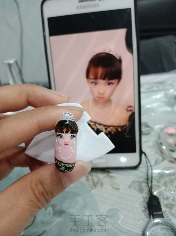 美甲新高度,手绘格格礼服篇