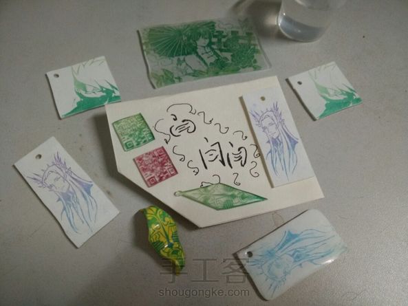 为自己制作的独特滴胶热缩作品,有橡皮章更方便更加分