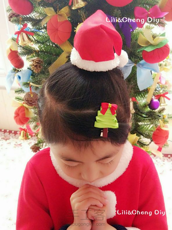 圣诞节快到了，为萱萱做个圣诞树小发卡。