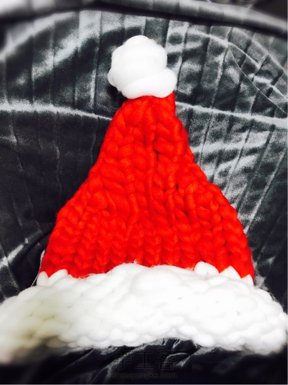圣诞老人来敲门怎能少了毛线编织圣诞帽？