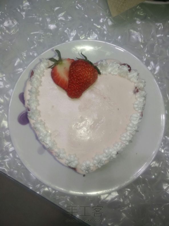 草莓慕斯蛋糕简单好吃6寸