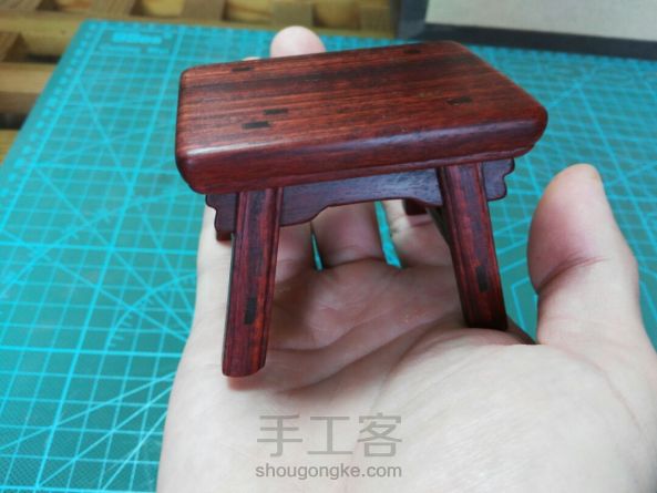 做一个微型仿古带牙板小凳子