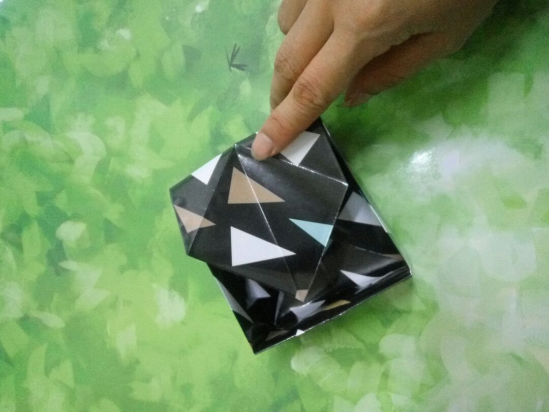 超简单糖果盒果皮盒 第17步