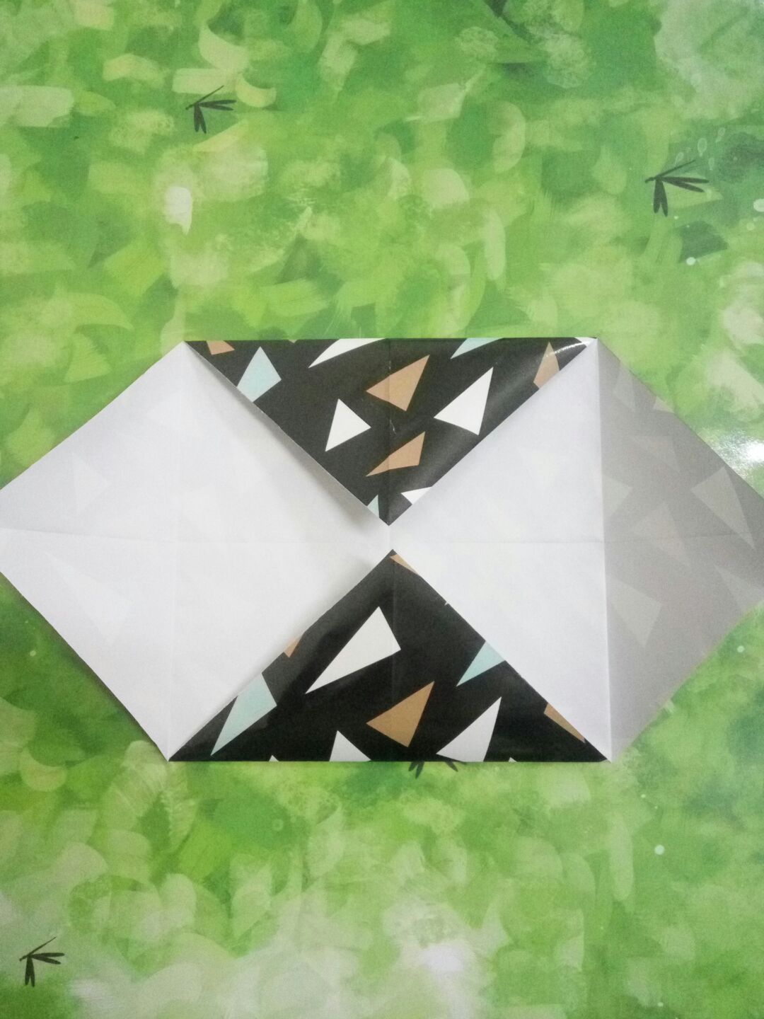 超简单糖果盒果皮盒 第6步