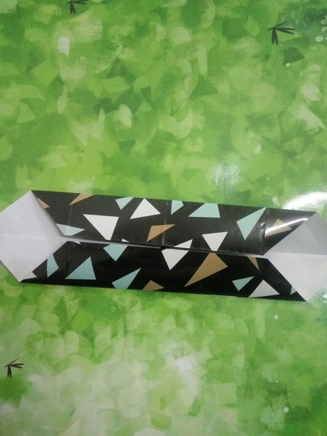 超简单糖果盒果皮盒 第8步